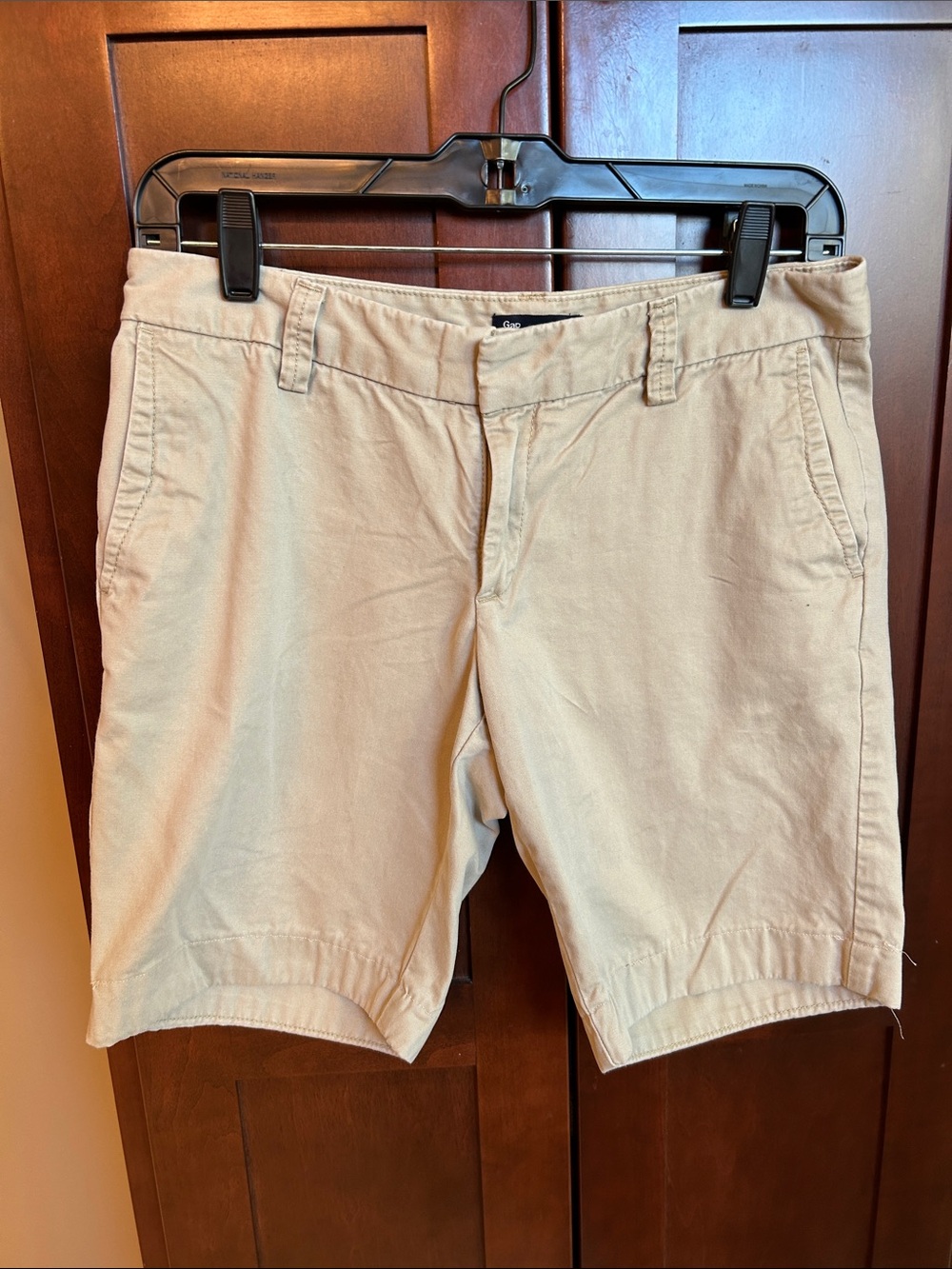 GAP Y2K Khaki Flat Front Chino Shorts - 4